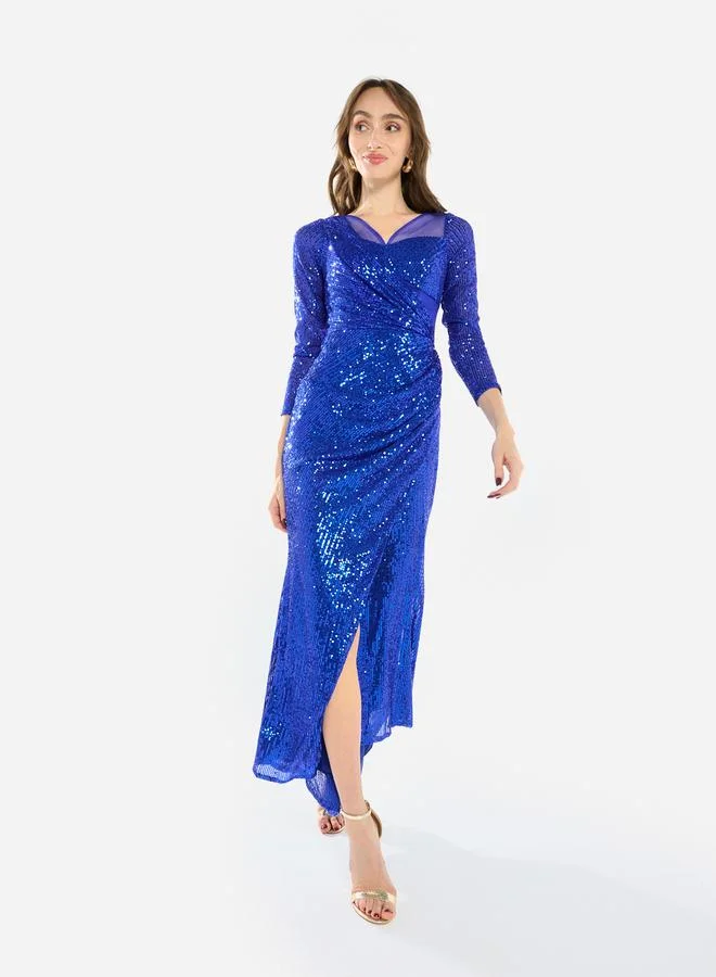 هاوس اوف مودا فستان طويل بفتحة وتصميم ملفوف مزين بالترتر